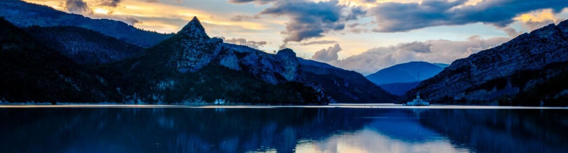 Les lacs et les cités Vaubans