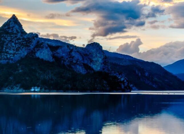 Les lacs et les cités Vaubans