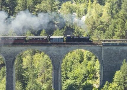 Trajet de train a vapeur