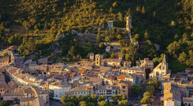 Castellane porte des Gorges du Verdon