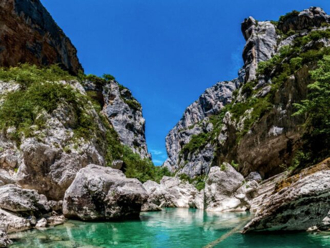 Vue de l'intérieur des Gorges du Verdon
