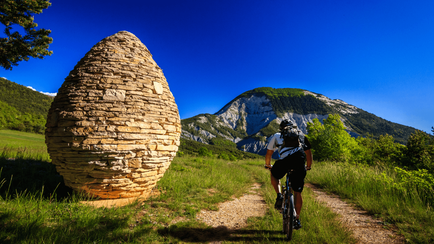 Paysage d'un circuits VTT dans le Verdon