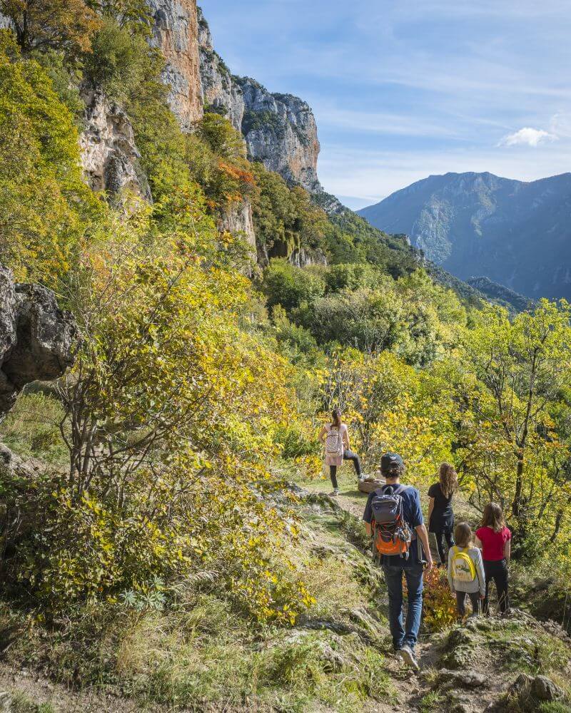 Hikers on a section of the Blanc-Martel trail with the Verdon below.