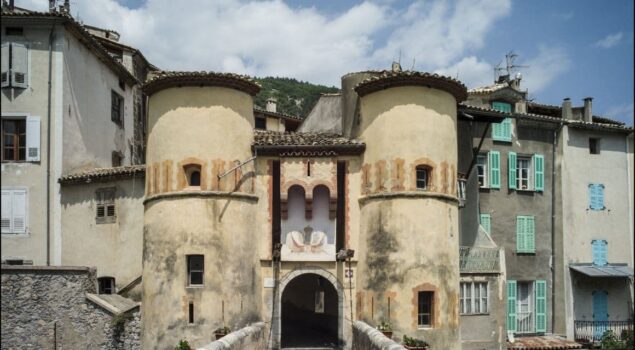 Entrevaux_CardsMegaMenu_VerdonTourisme