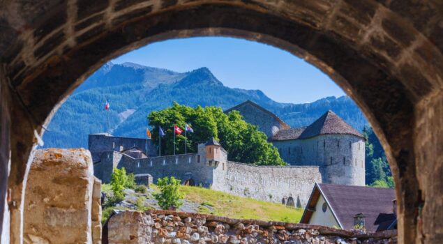 Colmars-les-Alpes_CardsMegaMenu_VerdonTourisme