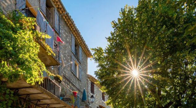 Villages-du-Verdon_CardsMegaMenu_VerdonTourisme