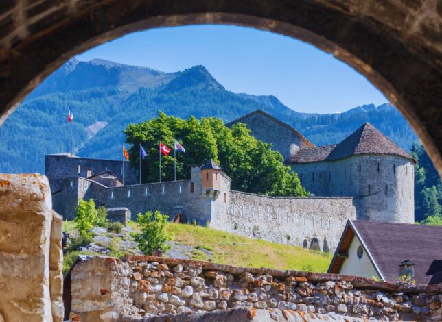 Fort de Savoie à Colmars-les-Alpes vu depuis l'intérieur des remparts