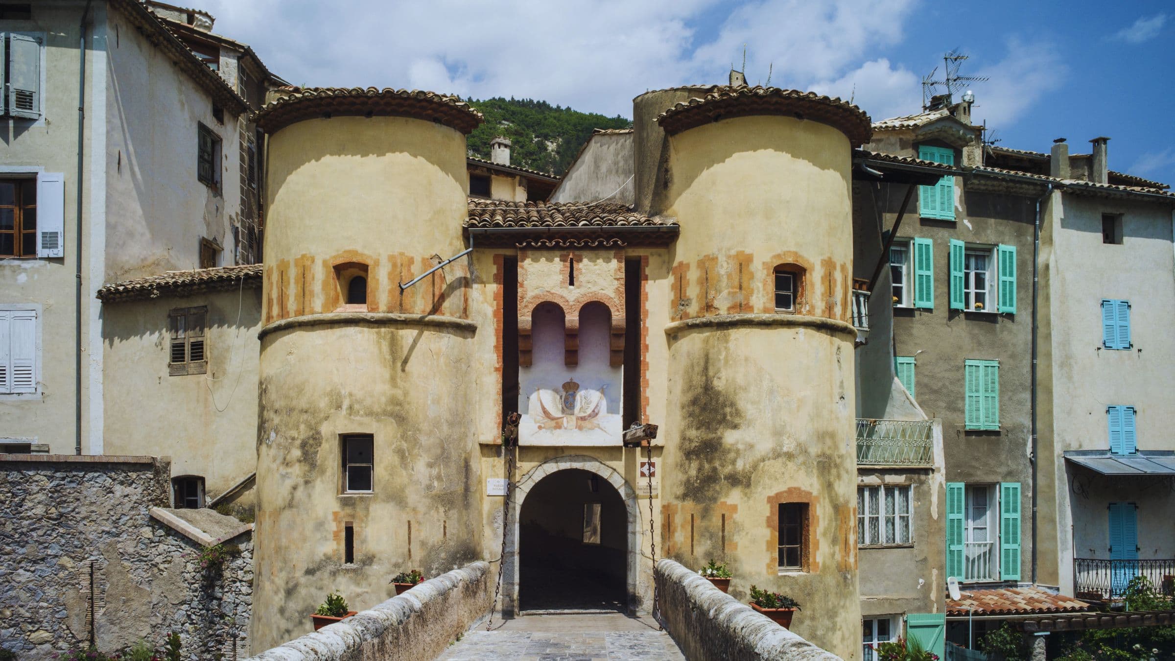 Entrevaux – Pont-levis et porte Royale