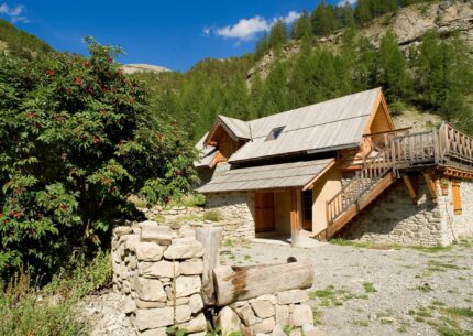 2026 - Fullwidth - Séjourner - Hébergements insolites dans le Verdon