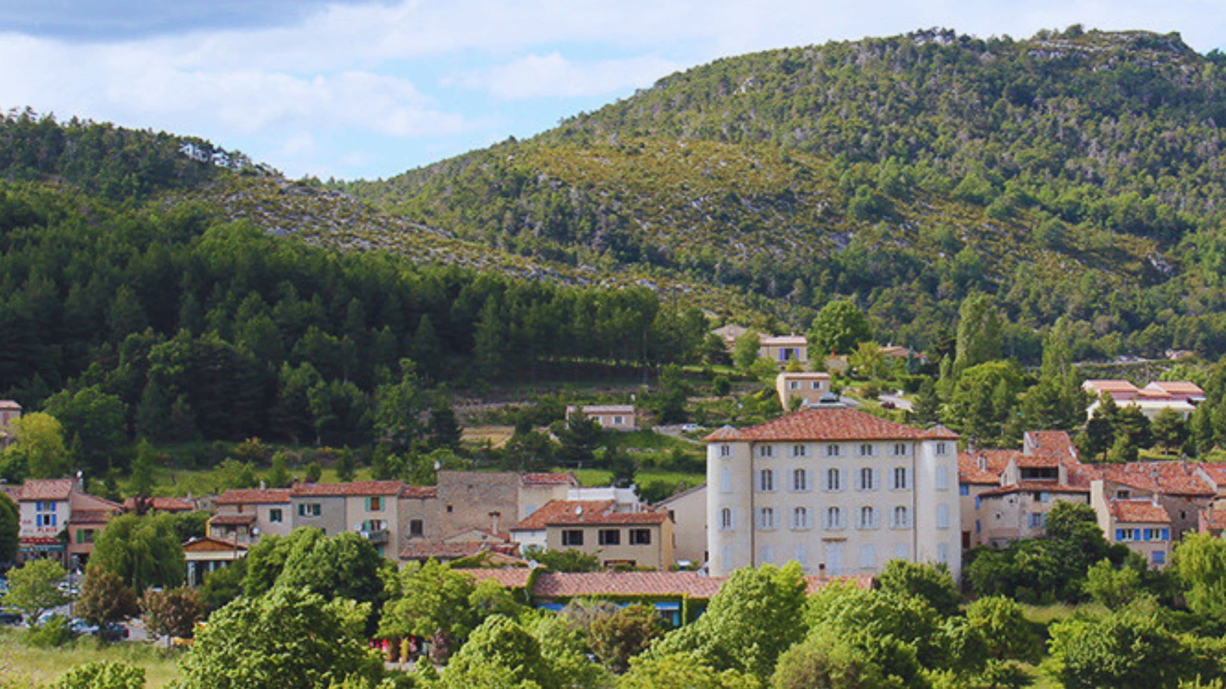 La Palud-sur-Verdon – Château et village