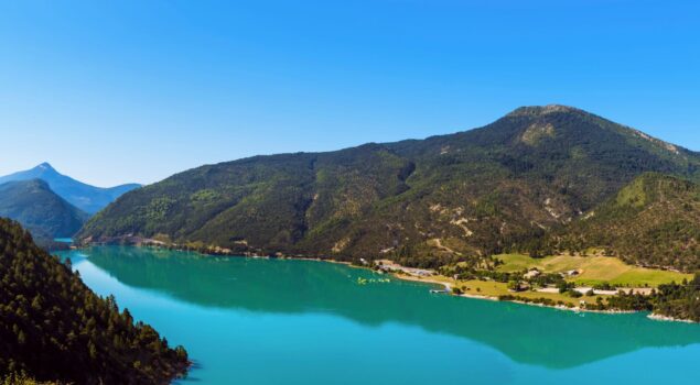 Lac de Castillon et de Sainte Croix -©Philippe Murtas