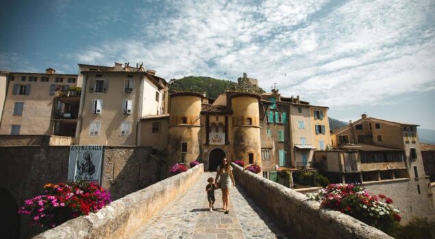Les plus beaux villages de France dans le verdon ©AD04-Onmetlesvoiles