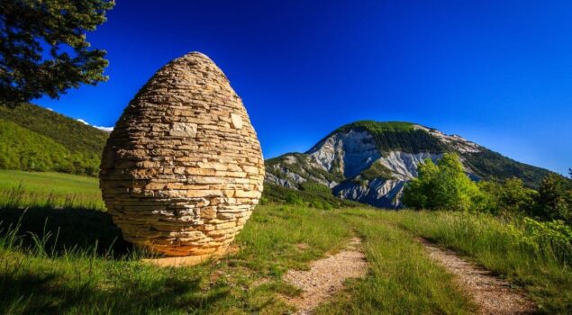Réserve naturelle Géologique de Haute-Provence ©Mathieu Simoulin