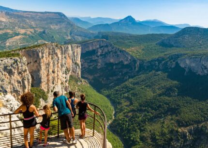 Route-des-Cretes-Gorges-du-Verdon-©Philippe-Murtas