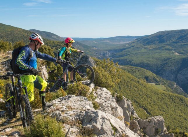 2026 - Fullwidth - Activité - VTT dans les gorges du Verdon